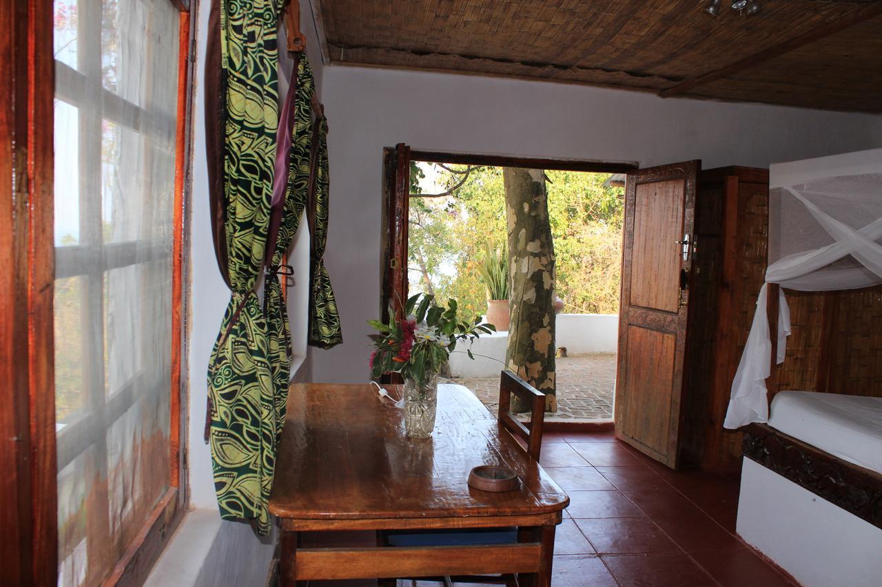 Njaya Lodge Nkhata Bay Exterior foto